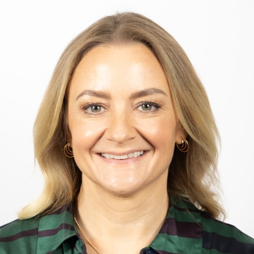 featued article author